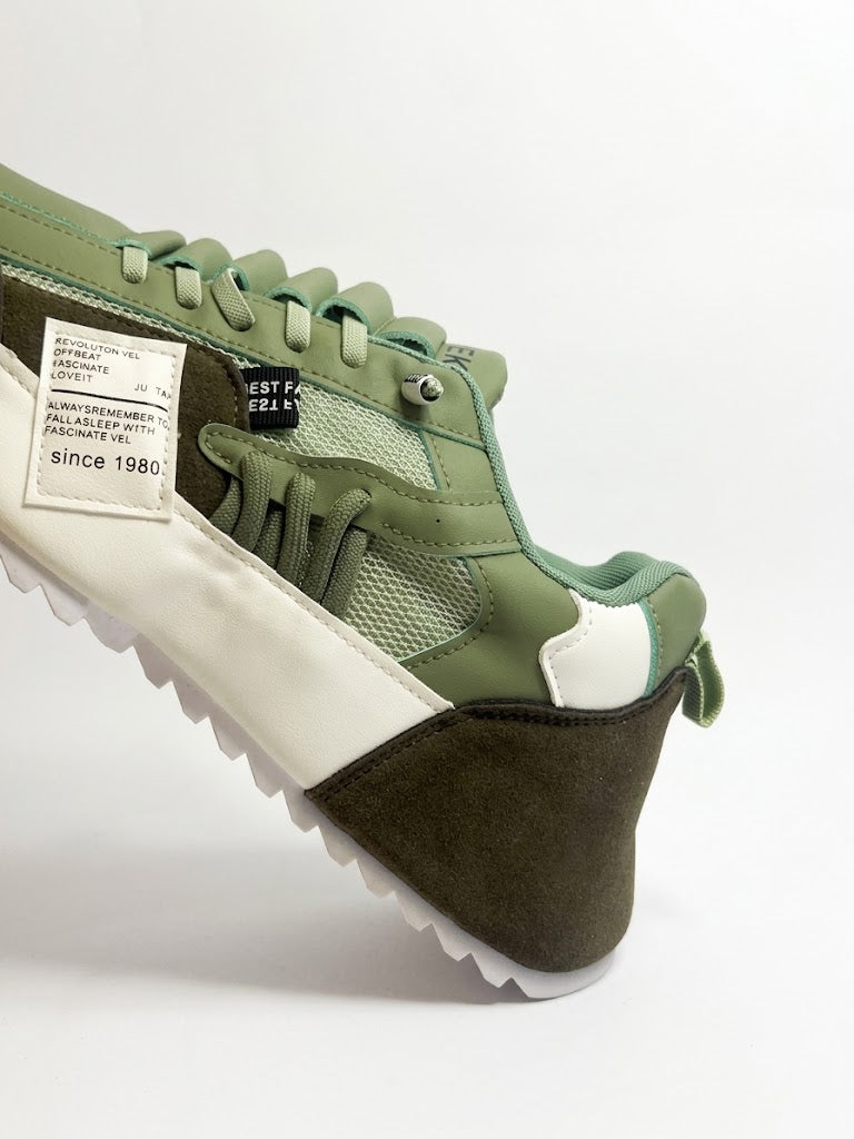 Saithi's Imported Sneakers - UnMatch Comfort + Unbeatable Design